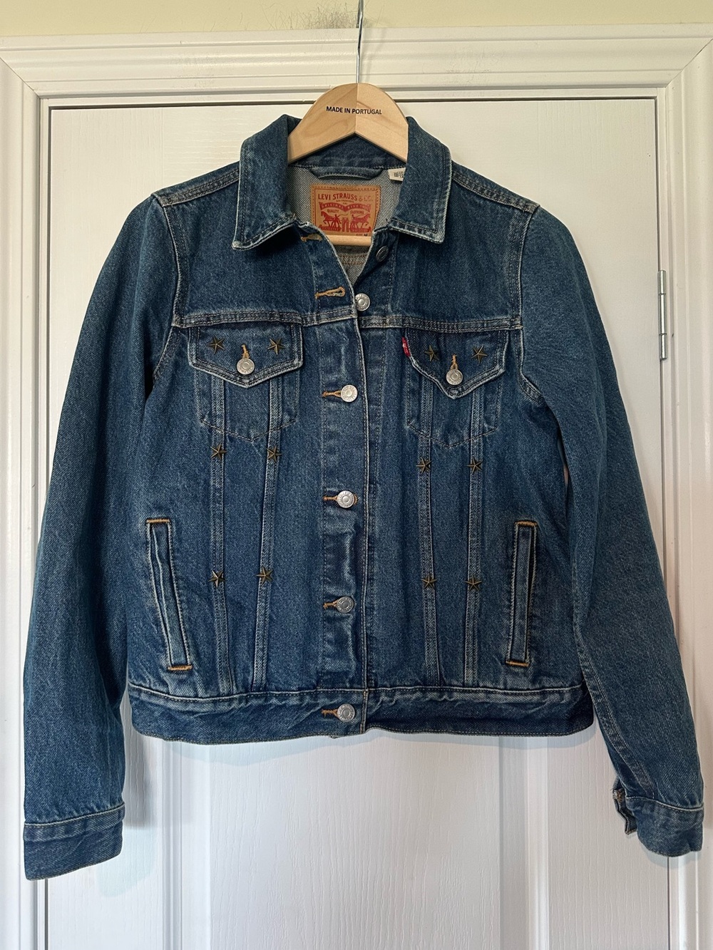 Levi’s Jean Jacket Star Studded